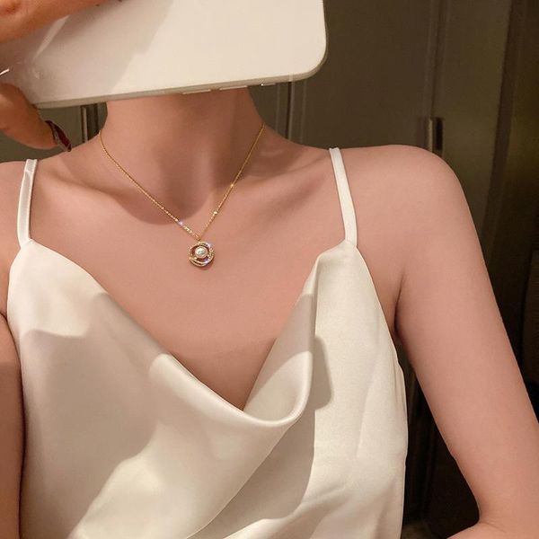 pendant necklaces simple graceful geometric rhinestone circle necklace for women exquisite clavicle chain wedding party jewelry, Silver
pendant necklaces simple graceful geometric rhinestone circle necklace for women exquisite clavicle chain wedding party jewelry, Silver