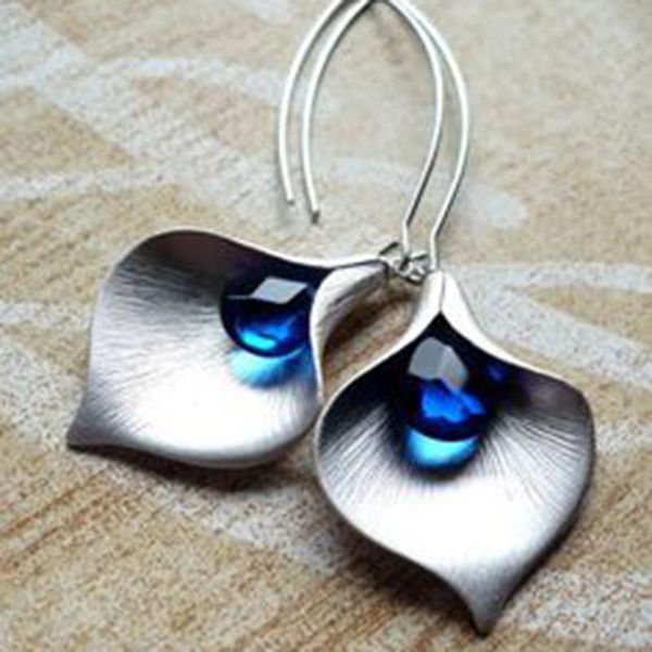 dangle & chandelier charm blue crystal stone leaf earrings for women bohemia drop handmade jewelry gift silver color
dangle & chandelier charm blue crystal stone leaf earrings for women bohemia drop handmade jewelry gift silver color