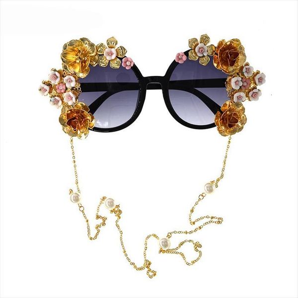 fashion baroque sunglasses women metal flower vintage chains eyewear brand design sun glasses outdoors casual accessory, White;black
fashion baroque sunglasses women metal flower vintage chains eyewear brand design sun glasses outdoors casual accessory, White;black