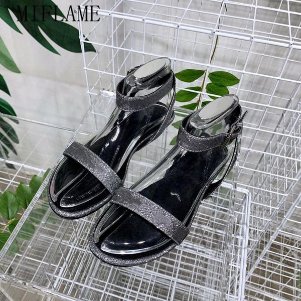 sandals fashion women retro flat summer brand design ankle strap concise shoes casual ladies genuine leather sports, Black
sandals fashion women retro flat summer brand design ankle strap concise shoes casual ladies genuine leather sports, Black