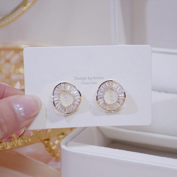 stud 14k real gold fashion personality irregular circle earring for women brilliant zirconia brincos wedding gifts, Golden;silver
stud 14k real gold fashion personality irregular circle earring for women brilliant zirconia brincos wedding gifts, Golden;silver