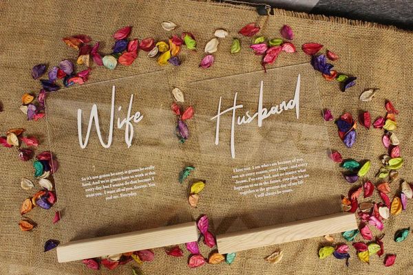 party decoration personalized wedding vows clear acrylic double panel wife and husband vow boards marriage sign po frame
party decoration personalized wedding vows clear acrylic double panel wife and husband vow boards marriage sign po frame