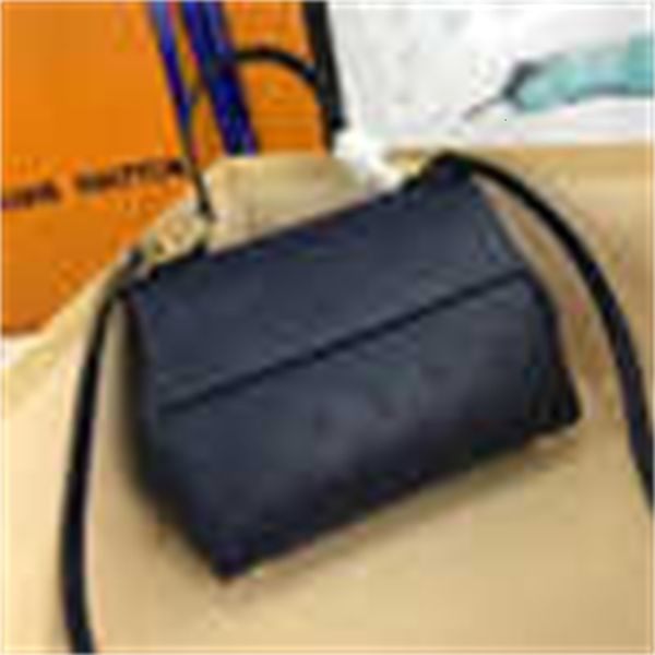 bag bags brand handbags handles designer body luxury fashion trend 41496 iconic fashion shoulder cowhide totes cross embossed female bag
bag bags brand handbags handles designer body luxury fashion trend 41496 iconic fashion shoulder cowhide totes cross embossed female bag