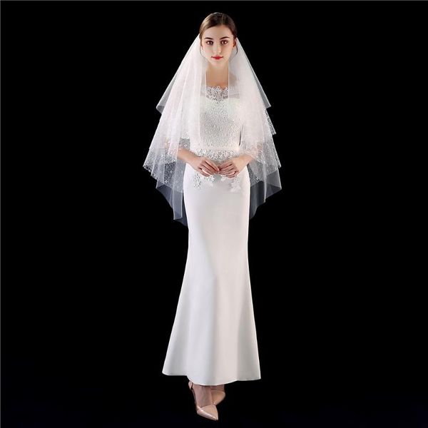 bridal veils short wedding veil lace appliques multi layers 2021 with comb accessories women veu de noiva, Black
bridal veils short wedding veil lace appliques multi layers 2021 with comb accessories women veu de noiva, Black