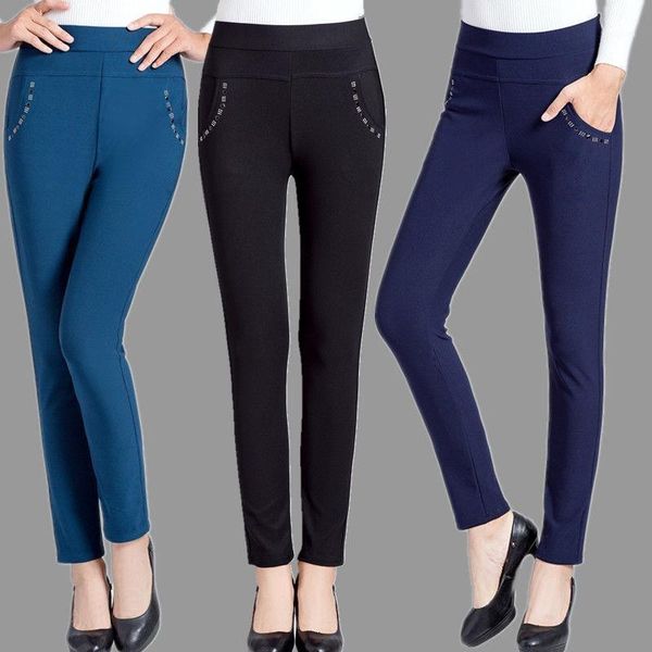 women's pants & capris 2021 spring autumn middle aged and old women classic printed casual female high elastic waist straight trousers, Black;white
women's pants & capris 2021 spring autumn middle aged and old women classic printed casual female high elastic waist straight trousers, Black;white