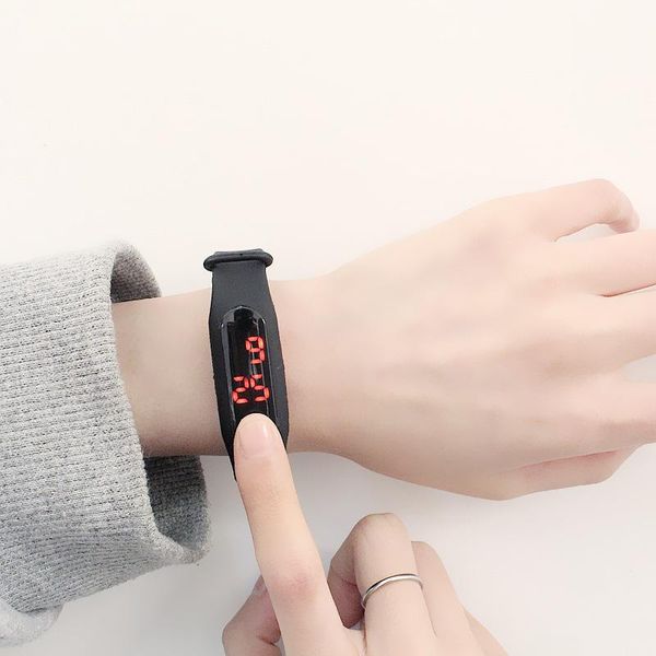 wristwatches 2021 women's watch men sport digital female simple clock relogio feminino zegarek damski relojes para, Slivery;brown
wristwatches 2021 women's watch men sport digital female simple clock relogio feminino zegarek damski relojes para, Slivery;brown