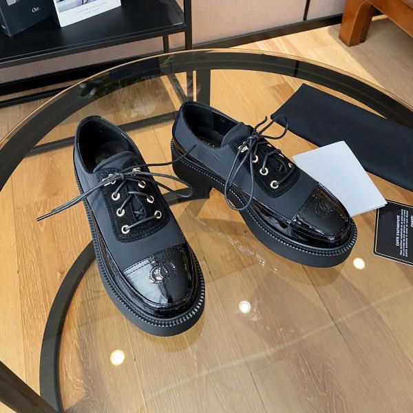 fashion women's shoes designer black cloth stitching luxury casual lace-up brand outdoor comfortable ladies shoelace shoe box, Red;white
fashion women's shoes designer black cloth stitching luxury casual lace-up brand outdoor comfortable ladies shoelace shoe box, Red;white