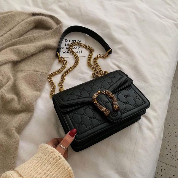 evening bags european retro fashion ladies square bag 2021 quality matte pu leather women's handbag chain tote shoulder messenger
evening bags european retro fashion ladies square bag 2021 quality matte pu leather women's handbag chain tote shoulder messenger