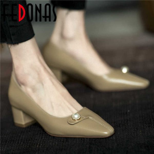 sweet shallow shoes woman heels spring pearl decoration high pumps wedding party working women's 210528, Black
sweet shallow shoes woman heels spring pearl decoration high pumps wedding party working women's 210528, Black