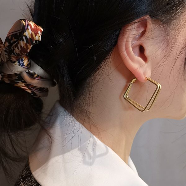 alloy simple geometric dangle big ear hoop earring for women girls square gold earings 211168, Silver
alloy simple geometric dangle big ear hoop earring for women girls square gold earings 211168, Silver