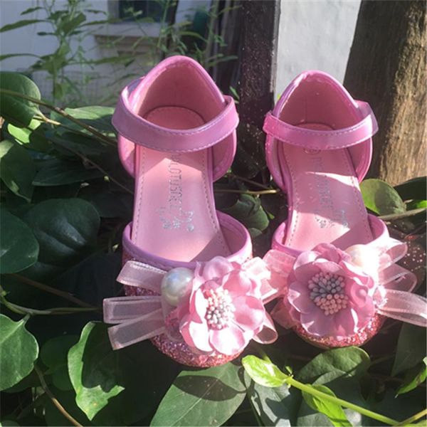 children leatherette sparkling glitter flat heel round toe closed flats flower girl shoes with crystal 505-a1 sandals, Black;red
children leatherette sparkling glitter flat heel round toe closed flats flower girl shoes with crystal 505-a1 sandals, Black;red