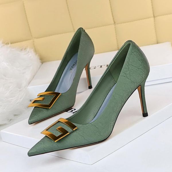 dress shoes 2021 korean fashion metal belt buckle office women's shallow high heels party pointed toe women pumps show thin, Black
dress shoes 2021 korean fashion metal belt buckle office women's shallow high heels party pointed toe women pumps show thin, Black
