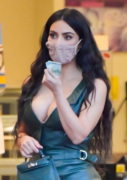 celebrity body wave full natural human hair wigs 250% density 360 lace frontal wig lace front wig, Black;brown
celebrity body wave full natural human hair wigs 250% density 360 lace frontal wig lace front wig, Black;brown