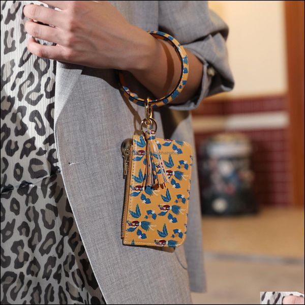 keychains fashion accessories chrysanthemum pu wrist key chain card bag leaf leather sports bracelet zero wallet pendant k68178 drop deliver, Silver
keychains fashion accessories chrysanthemum pu wrist key chain card bag leaf leather sports bracelet zero wallet pendant k68178 drop deliver, Silver