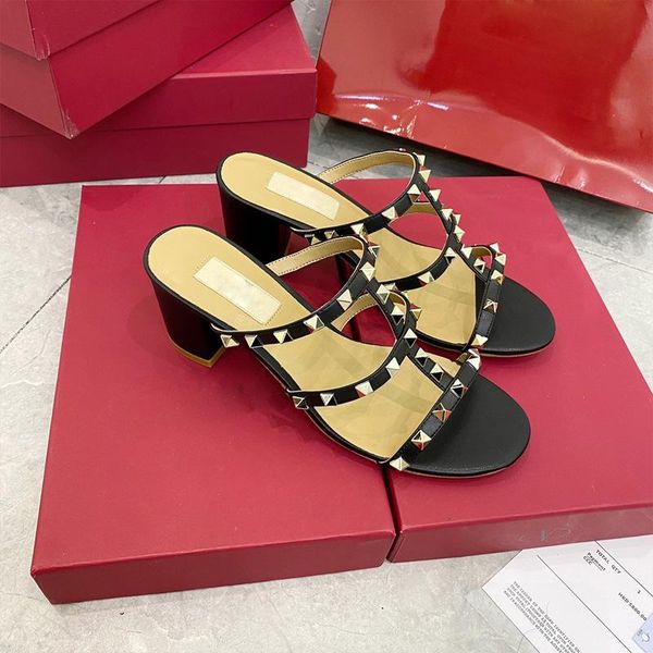 sandals 2021 summer fashion rivet high-heeled v right women 6cm thick heel slippers outwear shoes 35-42, Black
sandals 2021 summer fashion rivet high-heeled v right women 6cm thick heel slippers outwear shoes 35-42, Black