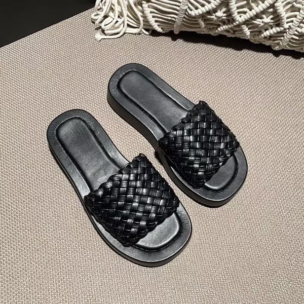 slippers weave beach shoes slip on sandals women square toe outdoor ladies genuine leather summer brand woman runway, Black
slippers weave beach shoes slip on sandals women square toe outdoor ladies genuine leather summer brand woman runway, Black
