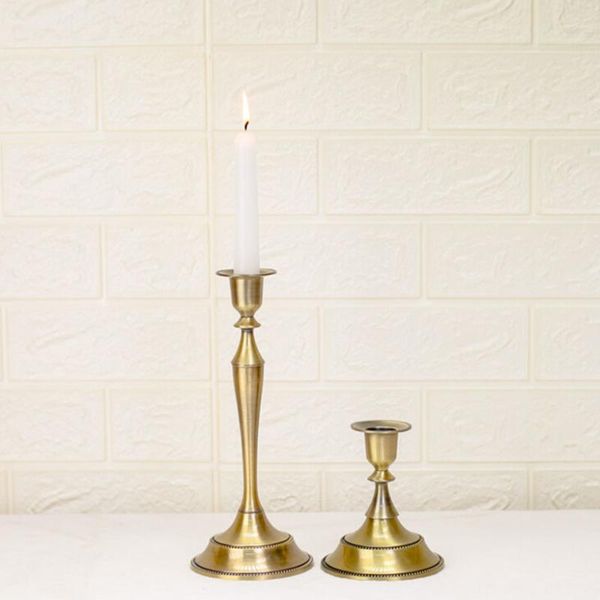 european style candle holder gold single head iron retro candlestick romantic table decor creative home wedding holders
european style candle holder gold single head iron retro candlestick romantic table decor creative home wedding holders
