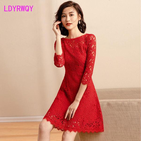 casual dresses red lace dress women's spring and autumn 2021 three-quarter sleeves waist slimming temperament long section, Black;gray
casual dresses red lace dress women's spring and autumn 2021 three-quarter sleeves waist slimming temperament long section, Black;gray