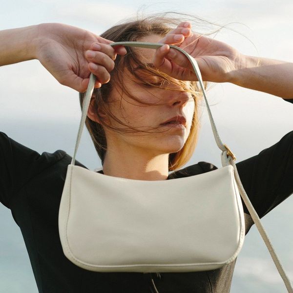 women vintage shoulder bag small handbag soft leather subaxillary shoulder bag lady's female retro hobos bags kendal k726
women vintage shoulder bag small handbag soft leather subaxillary shoulder bag lady's female retro hobos bags kendal k726