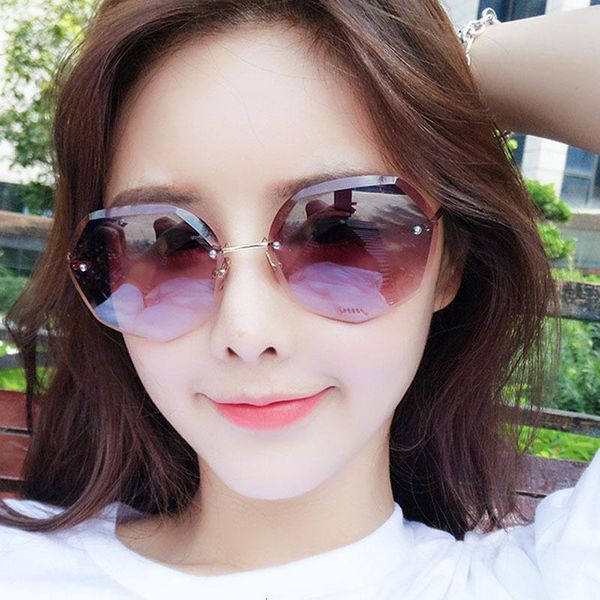 sunglasses women polygon gradient blue/pair framellose sunglasses metals frame women's glasses, White;black
sunglasses women polygon gradient blue/pair framellose sunglasses metals frame women's glasses, White;black