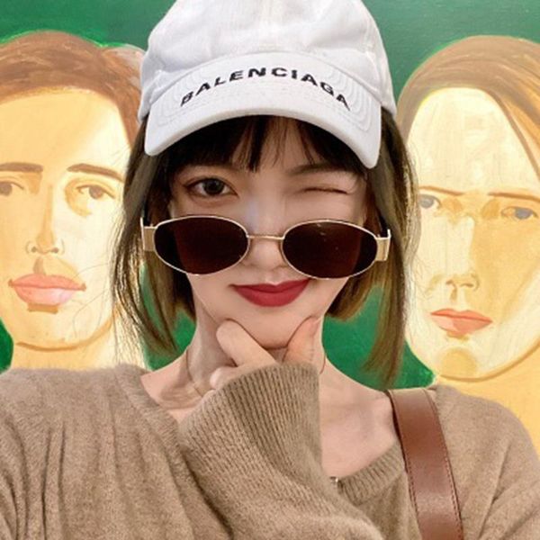 vintage sunglasses women metal brand desinger oval sun glasses hip hop small frame, White;black
vintage sunglasses women metal brand desinger oval sun glasses hip hop small frame, White;black