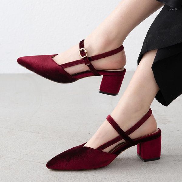 sandals luxury summer women fashion red black classic sandal lady elegant pointed medium heels party shoes woman slingback mules1
sandals luxury summer women fashion red black classic sandal lady elegant pointed medium heels party shoes woman slingback mules1