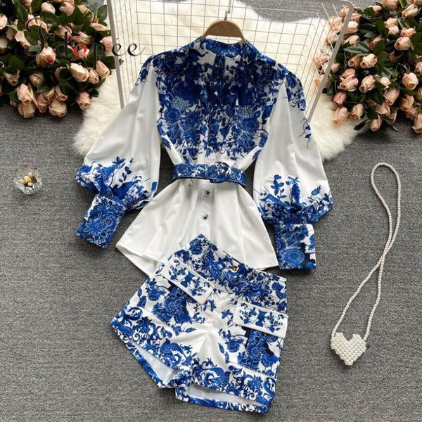 women's tracksuits fashion outwear two piece set court style temperament retro hit color printed stand collar wide leg shorts, Gray
women's tracksuits fashion outwear two piece set court style temperament retro hit color printed stand collar wide leg shorts, Gray