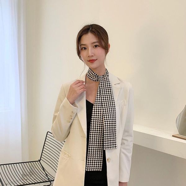 scarves narrow and long plaid are elegant in femininity, tie hair ribbons, retro bands bags, Blue;gray
scarves narrow and long plaid are elegant in femininity, tie hair ribbons, retro bands bags, Blue;gray