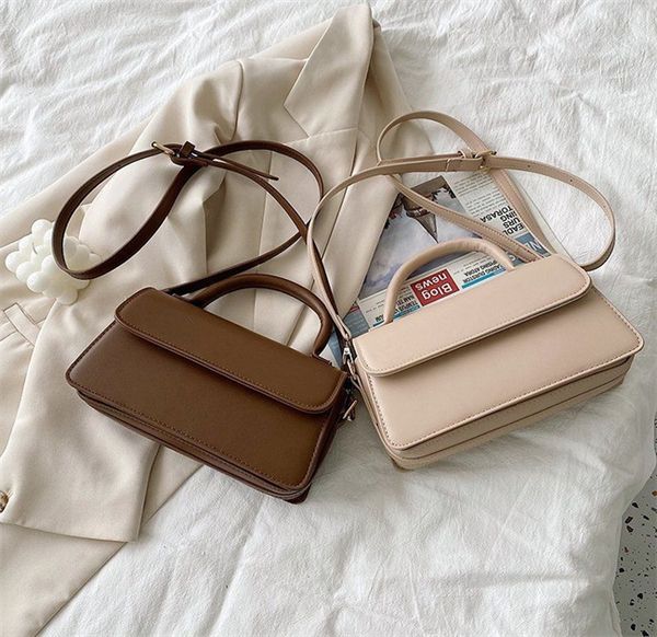 designers duffel bags 45cm 55cm luxury large capacity travel sale women men genuine leather shoulder fashion bag carry rivets with lock head
designers duffel bags 45cm 55cm luxury large capacity travel sale women men genuine leather shoulder fashion bag carry rivets with lock head