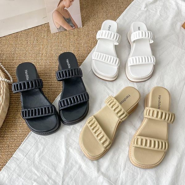 slippers female shoes flat slides fashion low platform 2021 luxury pu basic rome rubber casual slipers women, Black
slippers female shoes flat slides fashion low platform 2021 luxury pu basic rome rubber casual slipers women, Black