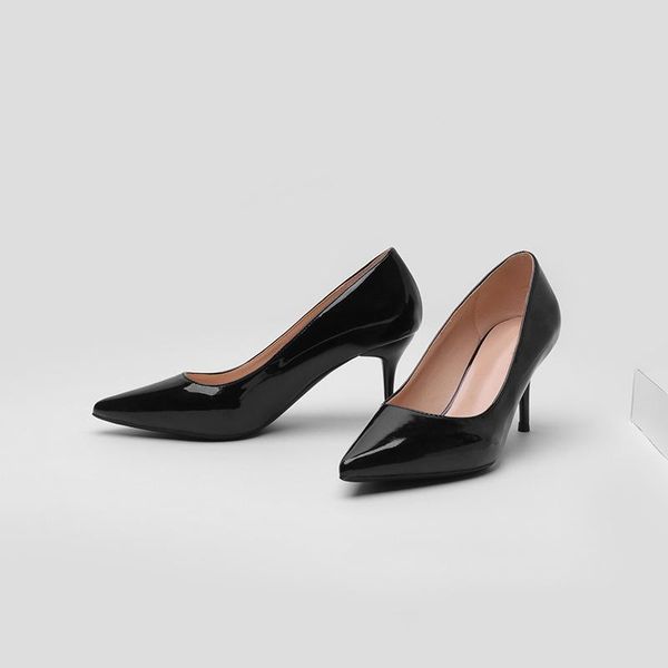 high- heeled shoes women 's pointed thin heels all -match professional work wine red wedding black high heel rubber sandals
high- heeled shoes women 's pointed thin heels all -match professional work wine red wedding black high heel rubber sandals
