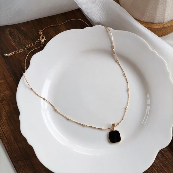 pendant necklaces korea simple geometric necklace temperament small fragrant wind fashion trendy clavicle chain female jewelry, Silver
pendant necklaces korea simple geometric necklace temperament small fragrant wind fashion trendy clavicle chain female jewelry, Silver