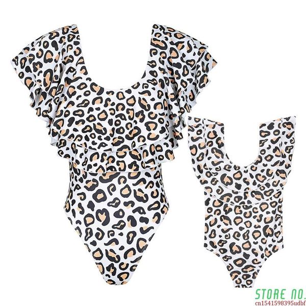 one-piece suits ruffle parent-child leopard swimsuit mother daughter swimwear women spring family matching clothes bathing suit
one-piece suits ruffle parent-child leopard swimsuit mother daughter swimwear women spring family matching clothes bathing suit