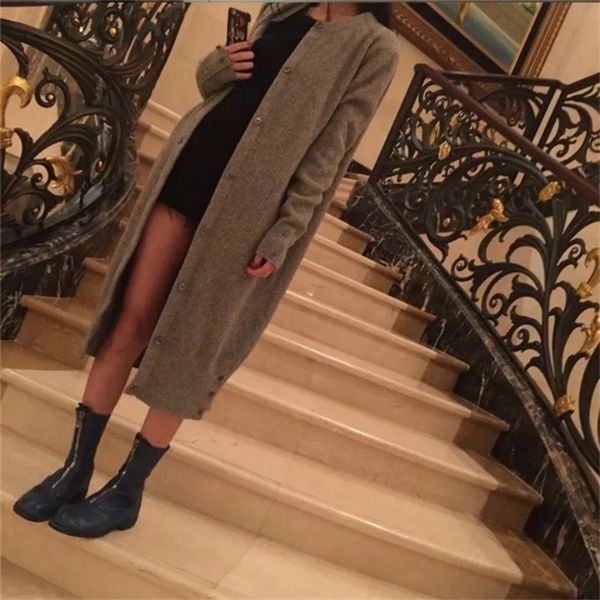 2021 spring and autumn new cashmere womens long sweater coat round neck knit cardigan women, White;black
2021 spring and autumn new cashmere womens long sweater coat round neck knit cardigan women, White;black