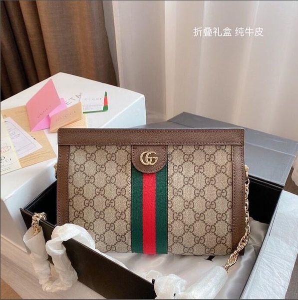 designer business wallets luxury women hand bag man formal wallet fashion classic black purse plain wallet handbags 0100009, Red;black
designer business wallets luxury women hand bag man formal wallet fashion classic black purse plain wallet handbags 0100009, Red;black