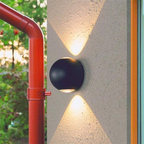 modern up and down led aluminum wall lamp 6w ip65 garden lights outdoor lighting decoration for balcony hallway front door lamps
modern up and down led aluminum wall lamp 6w ip65 garden lights outdoor lighting decoration for balcony hallway front door lamps