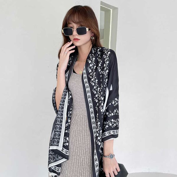 korean women's winter satin shawl with thickened warmth and versatile decorative letter thousand bird lattice scarf, Blue;gray
korean women's winter satin shawl with thickened warmth and versatile decorative letter thousand bird lattice scarf, Blue;gray