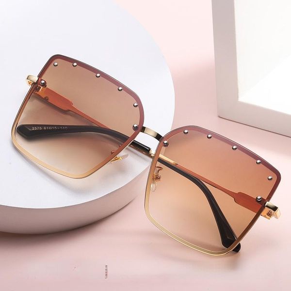 sunglasses fashion square rivets women large frameglasses retro sunglass men design eyewear uv400 sun glass shades, White;black
sunglasses fashion square rivets women large frameglasses retro sunglass men design eyewear uv400 sun glass shades, White;black