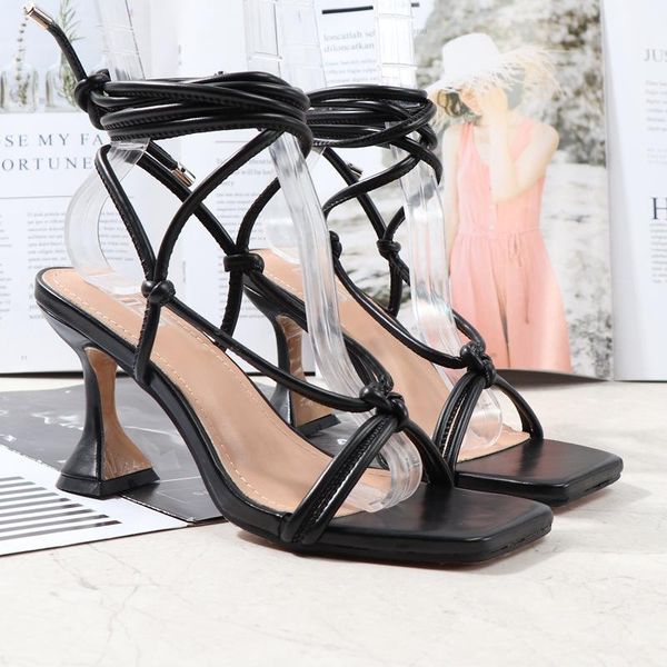 sandals 2021 summer 6 colours woman fashion cross-tied high heels shoes lace up party pumps size 35-42, Black
sandals 2021 summer 6 colours woman fashion cross-tied high heels shoes lace up party pumps size 35-42, Black