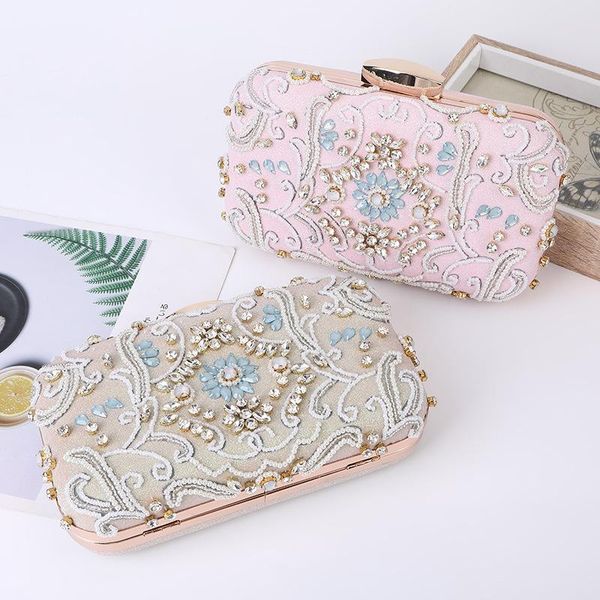 main push fashion european and american style ladies evening bag handmade pearl embroidery bags
main push fashion european and american style ladies evening bag handmade pearl embroidery bags