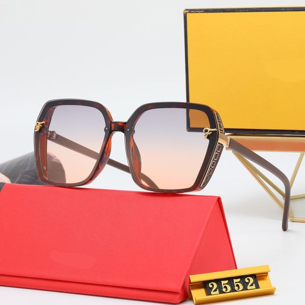 luxury designer sunglasses for men occhiali da sole womens sun glasses square eyeglass anti uv uv400 retro style sunglass gradient color len, White;black
luxury designer sunglasses for men occhiali da sole womens sun glasses square eyeglass anti uv uv400 retro style sunglass gradient color len, White;black