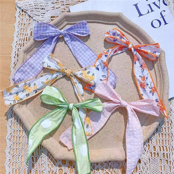 new fashion sweet girl princess hairpins cute children's floral lattice fabric long ribbon bow duckbill clip hair accessories, Slivery;white
new fashion sweet girl princess hairpins cute children's floral lattice fabric long ribbon bow duckbill clip hair accessories, Slivery;white