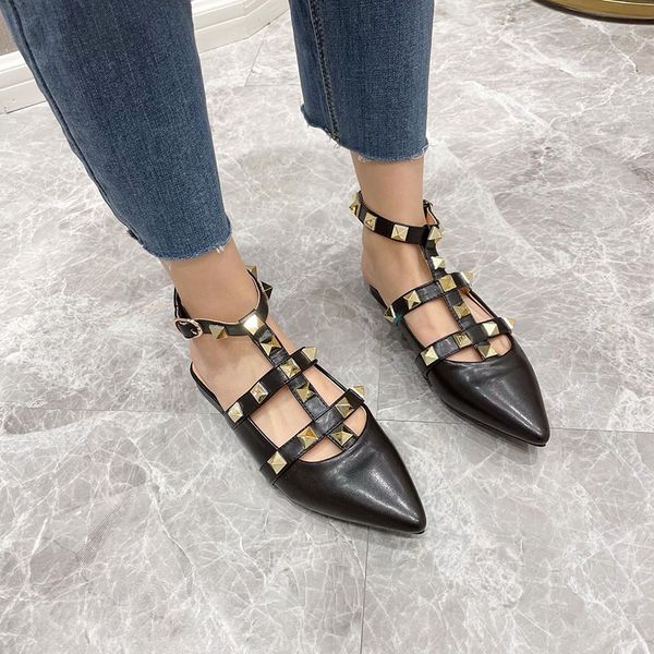 2021 women sandals pointed toe ladies sandals slippers fashion flat slides causal shoes luxury female causal thick heels sandals gh545ds7uk, Black
2021 women sandals pointed toe ladies sandals slippers fashion flat slides causal shoes luxury female causal thick heels sandals gh545ds7uk, Black