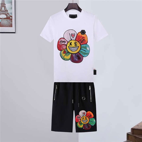 2021 printing phillip plain short sleeve sunflower skull drill summer shorts short sleeve suit, Gray
2021 printing phillip plain short sleeve sunflower skull drill summer shorts short sleeve suit, Gray