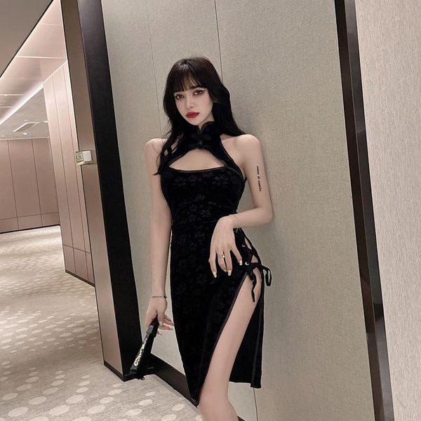 casual dresses retro jacquard hollow lace high slit velvet cheongsam halter dress, Black;gray
casual dresses retro jacquard hollow lace high slit velvet cheongsam halter dress, Black;gray