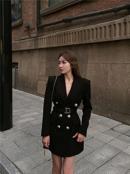 women's wool & blends big brand metal double-breasted woolen cloth coat forfall/winter b letter belt mid-length zipperdecorationsuitjac, Black
women's wool & blends big brand metal double-breasted woolen cloth coat forfall/winter b letter belt mid-length zipperdecorationsuitjac, Black