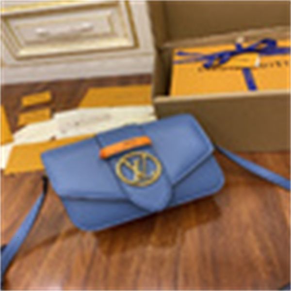 cross luxury 55947 women handbags iconic bags handles shoulder bags tote brand body bag clutches evening designer w40u
cross luxury 55947 women handbags iconic bags handles shoulder bags tote brand body bag clutches evening designer w40u