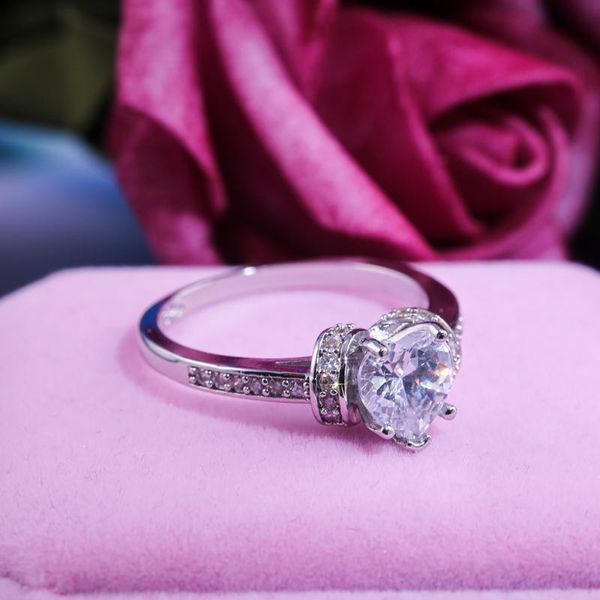 wedding rings caoshi fashion brilliant heart shaped zirconia ring for women versatile design gift girlfriend factory direct selling, Slivery;golden
wedding rings caoshi fashion brilliant heart shaped zirconia ring for women versatile design gift girlfriend factory direct selling, Slivery;golden
