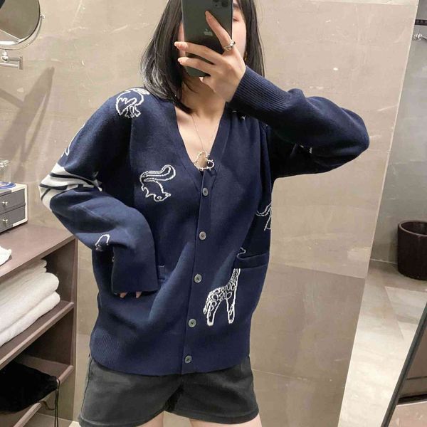 8885 animal cardigan tb korean striped wool loose net red ins trendy v-neck knitted coat women's wear, White
8885 animal cardigan tb korean striped wool loose net red ins trendy v-neck knitted coat women's wear, White
