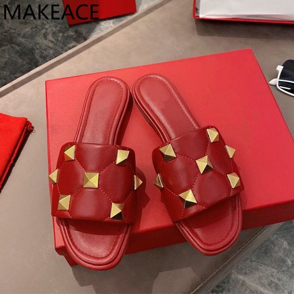70% off wholesale flip-flops new gold women flat slippers summer rhombus leather slides candy color beach mules designer sandals red, Black
70% off wholesale flip-flops new gold women flat slippers summer rhombus leather slides candy color beach mules designer sandals red, Black